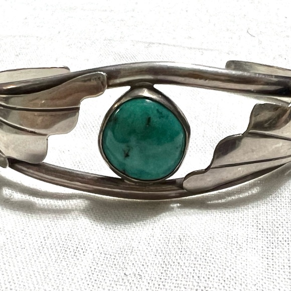 Vintage South Western Womens Green Turquoise Sterling Silver Cuff Bracelet - Picture 3 of 6